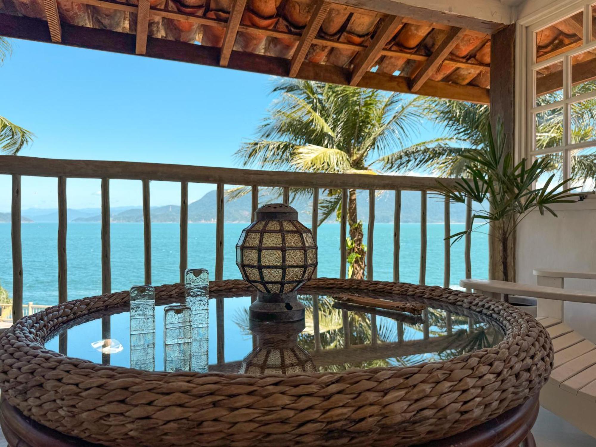 Vilatoro Guest House Ilhabela Exteriör bild
